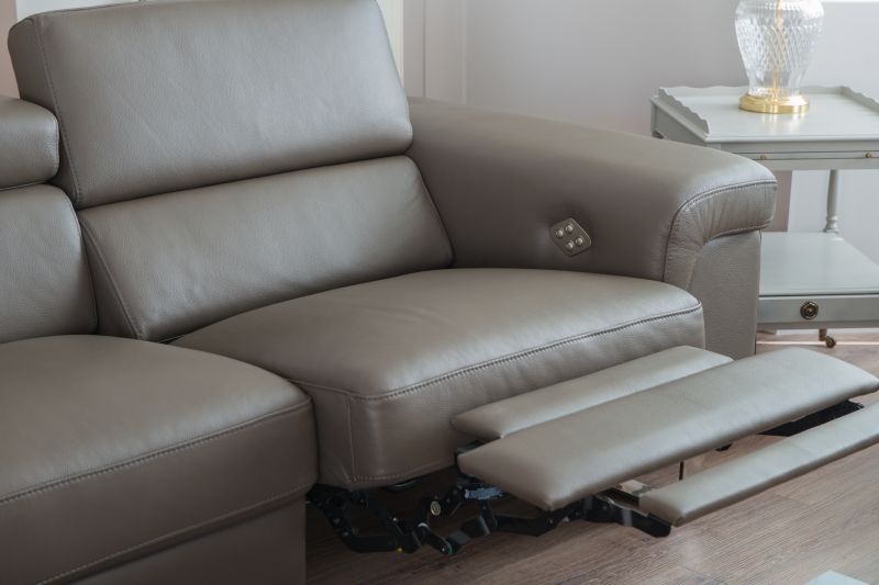 Lounge Assembly in Kansas City, KS